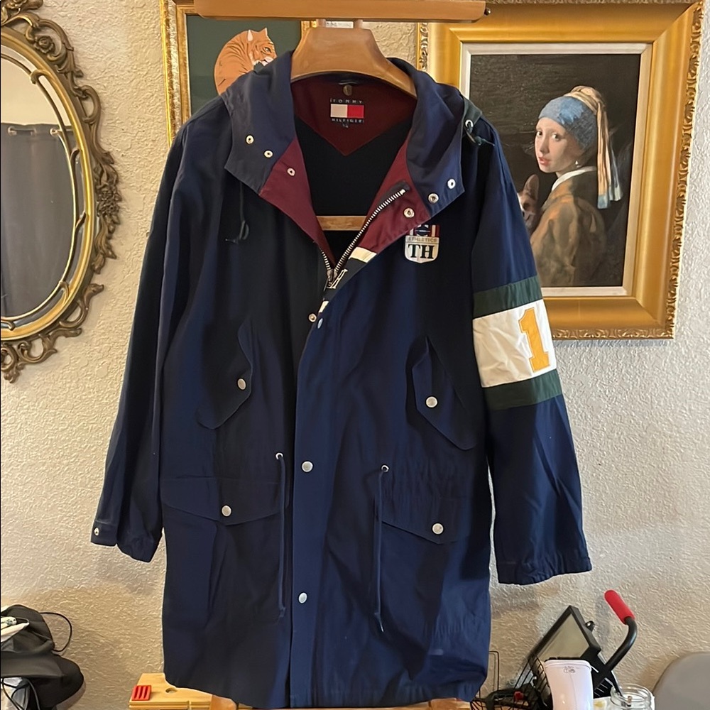 Tommy Hilfiger Blue and White Raincoat with Contrasting Collar vintage - Picture 2 of 6